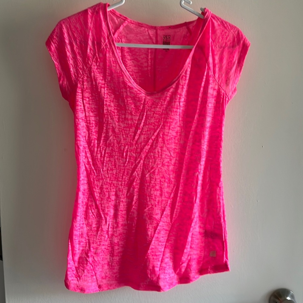 VSX Sport Hot Pink Lightweight Tee - Extra Small